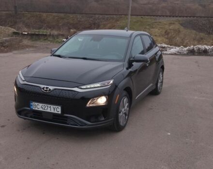 Чорний Хендай Інша, об'ємом двигуна 0 л та пробігом 115 тис. км за 16000 $, фото 2 на Automoto.ua