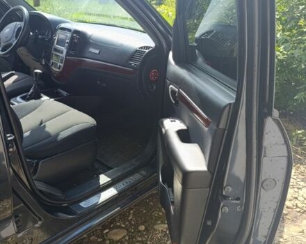 Черный Хендай Другая, объемом двигателя 2.7 л и пробегом 283 тыс. км за 8300 $, фото 8 на Automoto.ua