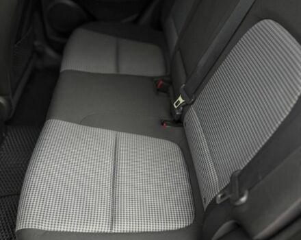 Черный Хендай Другая, объемом двигателя 0 л и пробегом 126 тыс. км за 13599 $, фото 9 на Automoto.ua