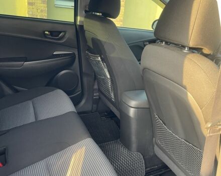 Черный Хендай Другая, объемом двигателя 2 л и пробегом 122 тыс. км за 13599 $, фото 4 на Automoto.ua