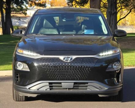 Черный Хендай Другая, объемом двигателя 0 л и пробегом 17 тыс. км за 8000 $, фото 1 на Automoto.ua