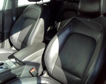 Черный Хендай Другая, объемом двигателя 0 л и пробегом 20 тыс. км за 9000 $, фото 9 на Automoto.ua