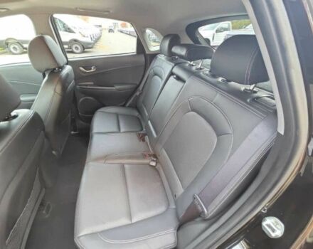 Черный Хендай Другая, объемом двигателя 1.6 л и пробегом 16 тыс. км за 11000 $, фото 9 на Automoto.ua