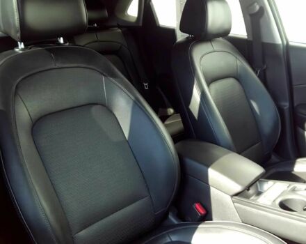 Черный Хендай Другая, объемом двигателя 0 л и пробегом 20 тыс. км за 9000 $, фото 8 на Automoto.ua