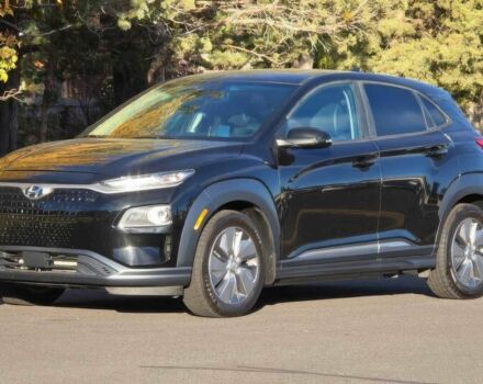 Черный Хендай Другая, объемом двигателя 0 л и пробегом 17 тыс. км за 8000 $, фото 2 на Automoto.ua