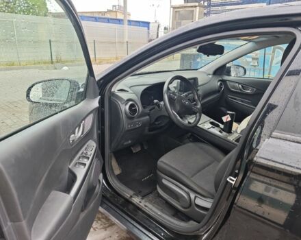 Черный Хендай Другая, объемом двигателя 0 л и пробегом 60 тыс. км за 17000 $, фото 4 на Automoto.ua