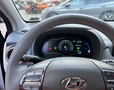 Черный Хендай Другая, объемом двигателя 0 л и пробегом 165 тыс. км за 15999 $, фото 5 на Automoto.ua