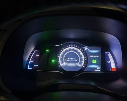 Черный Хендай Другая, объемом двигателя 0 л и пробегом 60 тыс. км за 17000 $, фото 5 на Automoto.ua