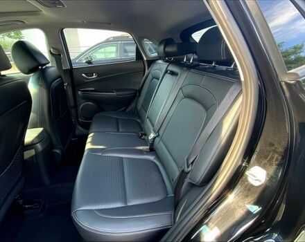 Черный Хендай Другая, объемом двигателя 1.6 л и пробегом 23 тыс. км за 9660 $, фото 9 на Automoto.ua