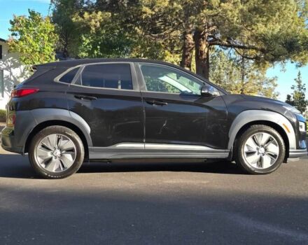 Черный Хендай Другая, объемом двигателя 0 л и пробегом 17 тыс. км за 8000 $, фото 7 на Automoto.ua