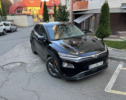 Черный Хендай Другая, объемом двигателя 0 л и пробегом 165 тыс. км за 15999 $, фото 2 на Automoto.ua