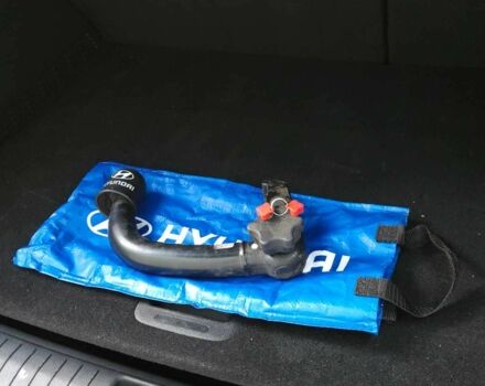 Черный Хендай Другая, объемом двигателя 0 л и пробегом 141 тыс. км за 18350 $, фото 21 на Automoto.ua