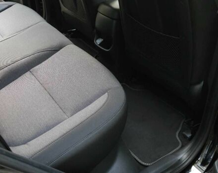 Черный Хендай Другая, объемом двигателя 0 л и пробегом 141 тыс. км за 18350 $, фото 8 на Automoto.ua