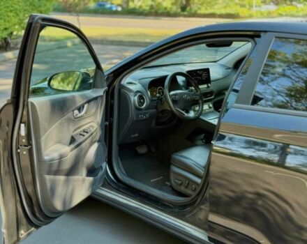 Черный Хендай Другая, объемом двигателя 0 л и пробегом 14 тыс. км за 13000 $, фото 10 на Automoto.ua