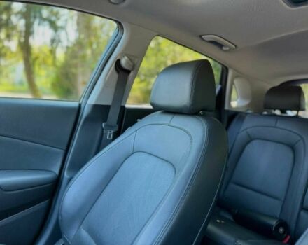 Чорний Хендай Інша, об'ємом двигуна 0 л та пробігом 25 тис. км за 11500 $, фото 8 на Automoto.ua