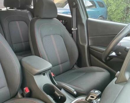 Черный Хендай Другая, объемом двигателя 1.6 л и пробегом 99 тыс. км за 12200 $, фото 12 на Automoto.ua