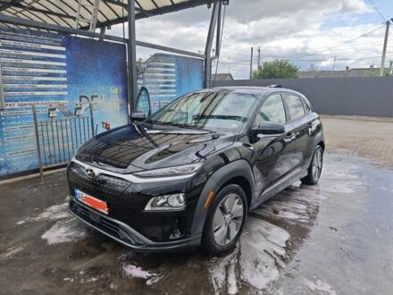 Черный Хендай Другая, объемом двигателя 0 л и пробегом 60 тыс. км за 17000 $, фото 1 на Automoto.ua