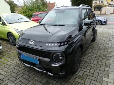 Черный Хендай Другая, объемом двигателя 0 л и пробегом 348 тыс. км за 11000 $, фото 1 на Automoto.ua