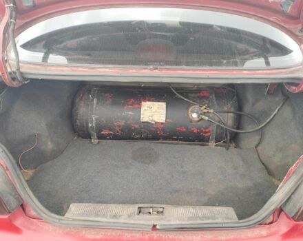 Красный Хендай Другая, объемом двигателя 1.3 л и пробегом 470 тыс. км за 600 $, фото 8 на Automoto.ua