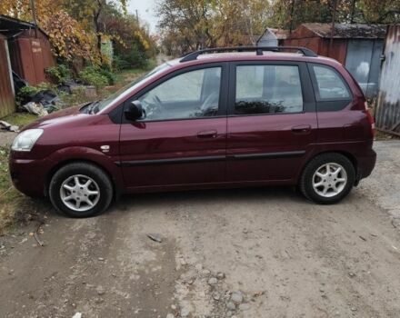 Красный Хендай Другая, объемом двигателя 1.6 л и пробегом 210 тыс. км за 3693 $, фото 1 на Automoto.ua