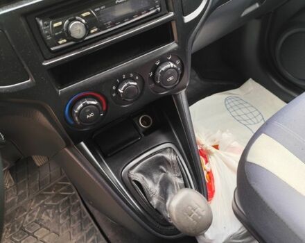 Красный Хендай Другая, объемом двигателя 1.6 л и пробегом 210 тыс. км за 3693 $, фото 7 на Automoto.ua