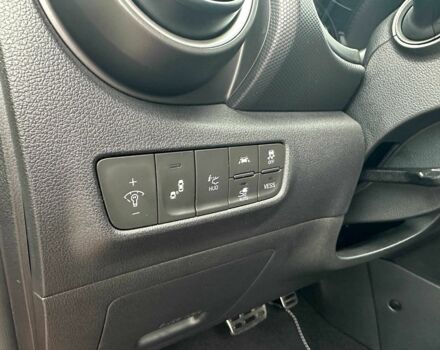 Красный Хендай Другая, объемом двигателя 0 л и пробегом 153 тыс. км за 16300 $, фото 14 на Automoto.ua