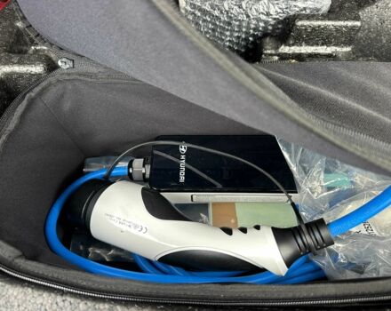 Красный Хендай Другая, объемом двигателя 0 л и пробегом 153 тыс. км за 16300 $, фото 16 на Automoto.ua