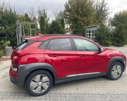 Красный Хендай Другая, объемом двигателя 0 л и пробегом 55 тыс. км за 15700 $, фото 3 на Automoto.ua