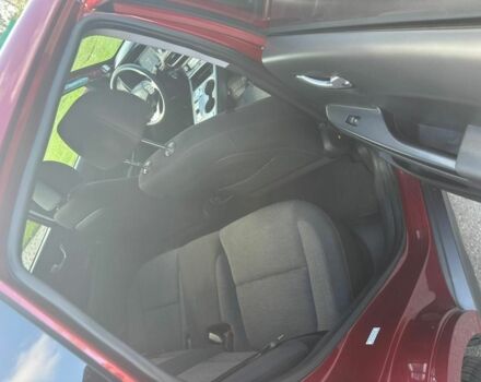 Красный Хендай Другая, объемом двигателя 0 л и пробегом 95 тыс. км за 20000 $, фото 4 на Automoto.ua