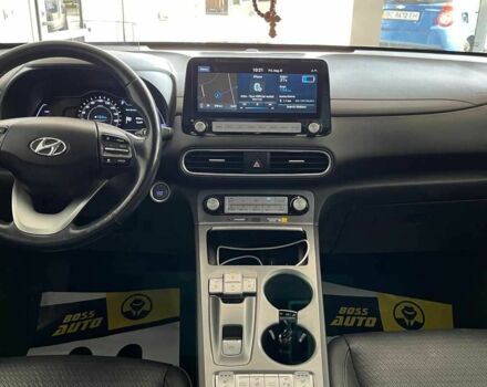 Красный Хендай Другая, объемом двигателя 0 л и пробегом 103 тыс. км за 18000 $, фото 11 на Automoto.ua