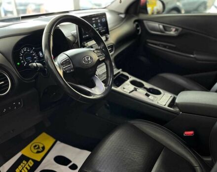 Красный Хендай Другая, объемом двигателя 0 л и пробегом 103 тыс. км за 18000 $, фото 9 на Automoto.ua