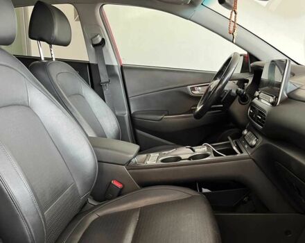 Красный Хендай Другая, объемом двигателя 0 л и пробегом 103 тыс. км за 18000 $, фото 22 на Automoto.ua