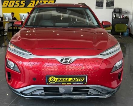 Красный Хендай Другая, объемом двигателя 0 л и пробегом 103 тыс. км за 18000 $, фото 1 на Automoto.ua