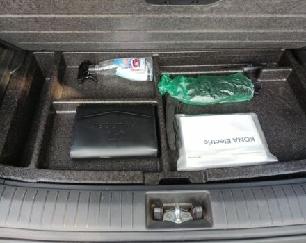 Червоний Хендай Інша, об'ємом двигуна 0 л та пробігом 220 тис. км за 16300 $, фото 17 на Automoto.ua