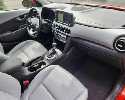 Красный Хендай Другая, объемом двигателя 1.6 л и пробегом 36 тыс. км за 8700 $, фото 9 на Automoto.ua