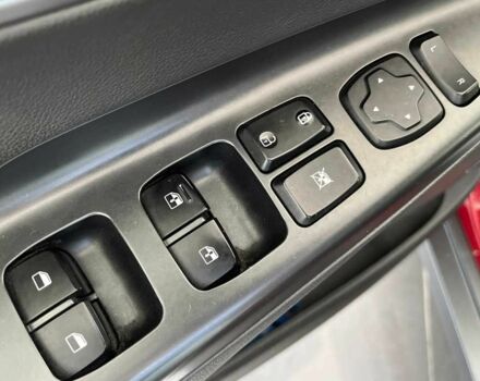 Красный Хендай Другая, объемом двигателя 0 л и пробегом 103 тыс. км за 18000 $, фото 19 на Automoto.ua