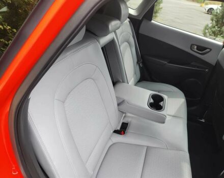 Красный Хендай Другая, объемом двигателя 1.6 л и пробегом 36 тыс. км за 8700 $, фото 15 на Automoto.ua