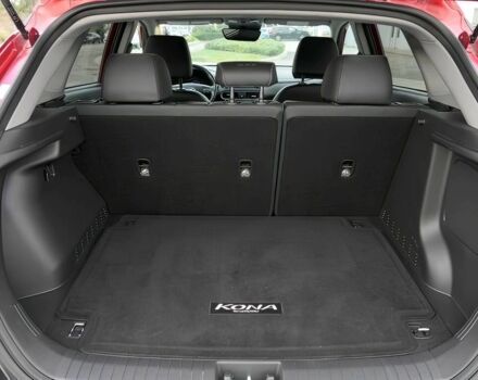 Красный Хендай Другая, объемом двигателя 0 л и пробегом 37 тыс. км за 11500 $, фото 13 на Automoto.ua