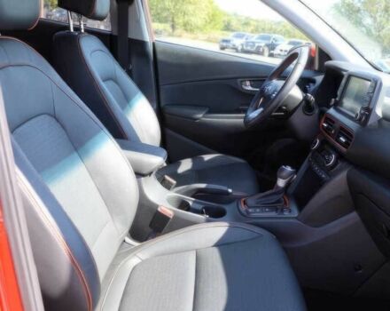 Красный Хендай Другая, объемом двигателя 1.6 л и пробегом 42 тыс. км за 11000 $, фото 9 на Automoto.ua