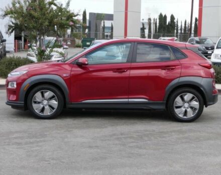 Красный Хендай Другая, объемом двигателя 0 л и пробегом 34 тыс. км за 14300 $, фото 4 на Automoto.ua