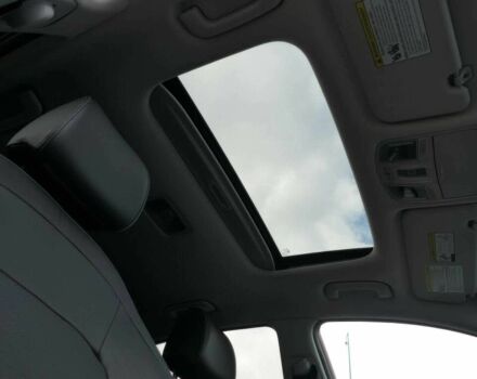 Красный Хендай Другая, объемом двигателя 0 л и пробегом 34 тыс. км за 14300 $, фото 10 на Automoto.ua