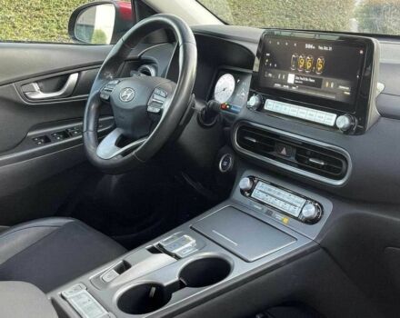 Красный Хендай Другая, объемом двигателя 0 л и пробегом 17 тыс. км за 16300 $, фото 7 на Automoto.ua