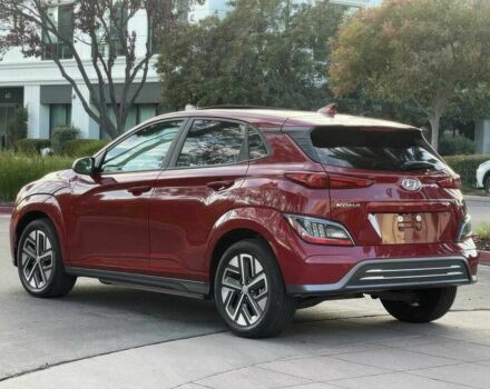 Красный Хендай Другая, объемом двигателя 0 л и пробегом 17 тыс. км за 16300 $, фото 4 на Automoto.ua