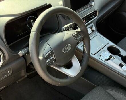 Красный Хендай Другая, объемом двигателя 0 л и пробегом 48 тыс. км за 19900 $, фото 12 на Automoto.ua