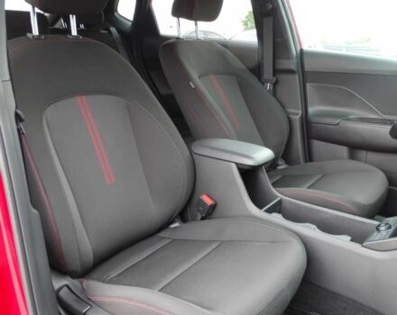 Красный Хендай Другая, объемом двигателя 0 л и пробегом 13 тыс. км за 14700 $, фото 8 на Automoto.ua