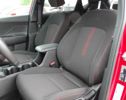 Красный Хендай Другая, объемом двигателя 0 л и пробегом 13 тыс. км за 14700 $, фото 7 на Automoto.ua