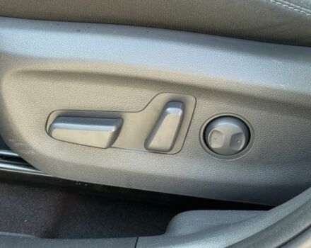 Красный Хендай Другая, объемом двигателя 0 л и пробегом 48 тыс. км за 19900 $, фото 14 на Automoto.ua