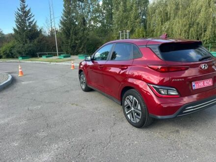 Красный Хендай Другая, объемом двигателя 0 л и пробегом 95 тыс. км за 20000 $, фото 1 на Automoto.ua