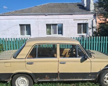 Желтый Хендай Другая, объемом двигателя 0 л и пробегом 80 тыс. км за 380 $, фото 1 на Automoto.ua