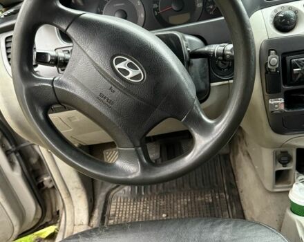 Серый Хендай Другая, объемом двигателя 0 л и пробегом 528 тыс. км за 1189 $, фото 2 на Automoto.ua